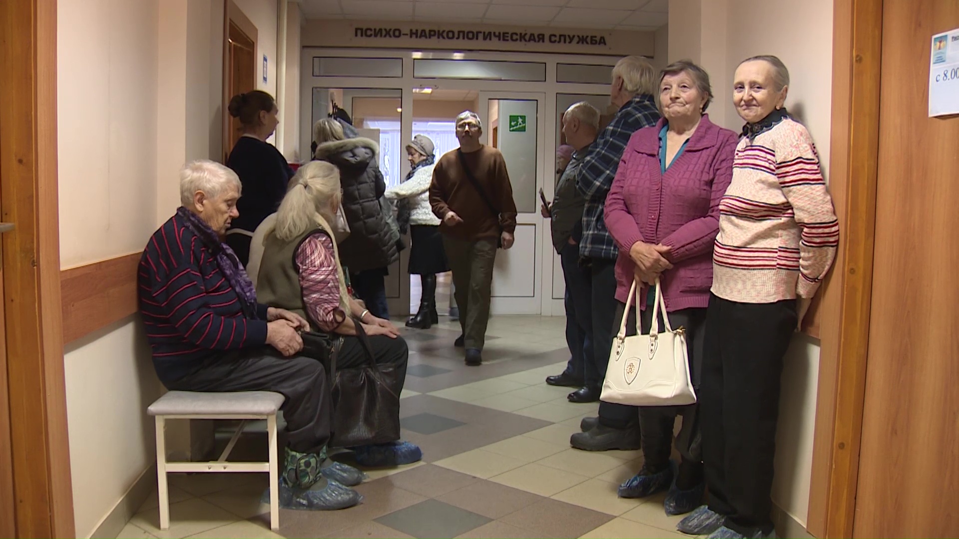 Пенсионеров из деревни Бурмасово свозили на диспансеризацию в Угличскую ЦРБ