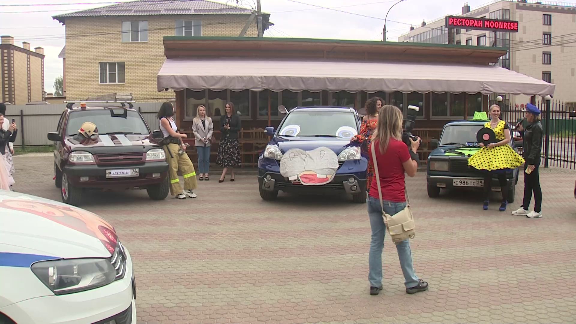 Пират, бегемот и розовая пантера: в Ярославле прошел финал «АвтоледиШоу»