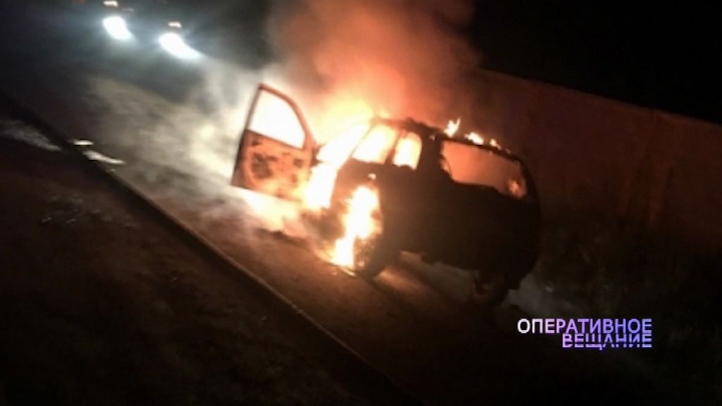 В Рыбинске полностью выгорела легковушка