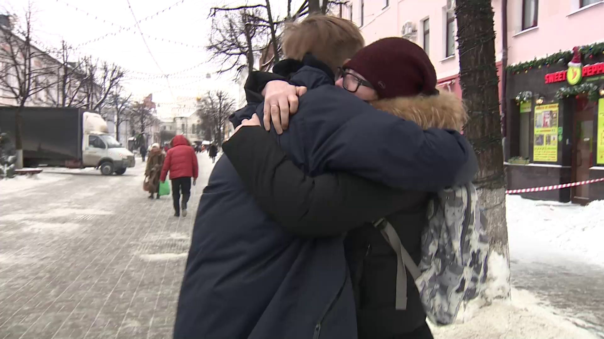 Действительно ли ярославцы перестали обниматься: социальный эксперимент