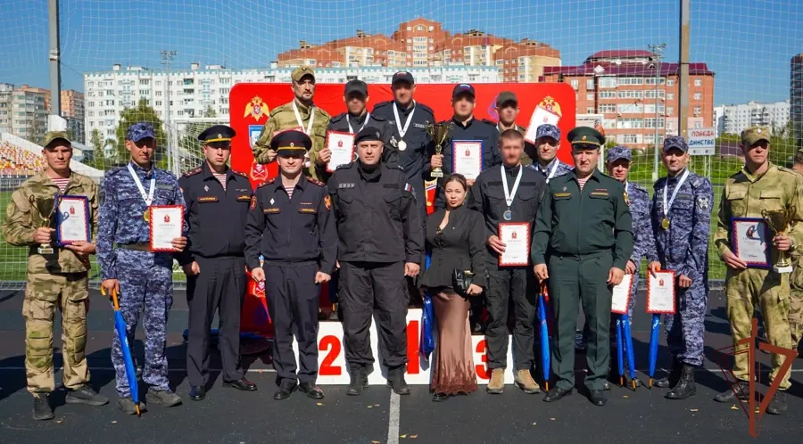 Команда Росгвардии по Ярославской области заняла второе место на чемпионате ЦФО по троеборью