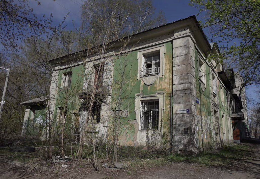 В Ярославле на улице Радищева снесут три аварийных дома