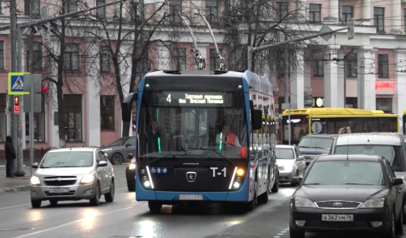 Новый троллейбус на автономном ходу вышел на дороги Ярославля