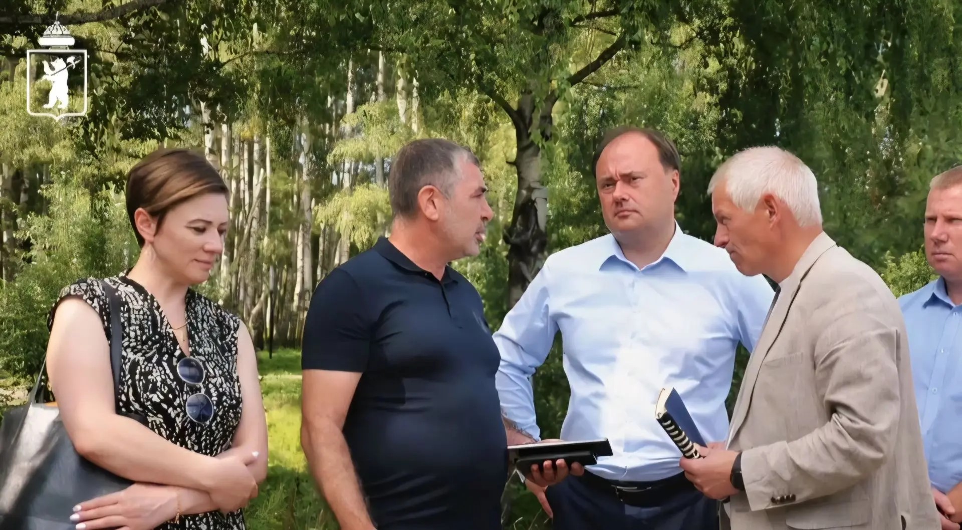 В парке Судостроителей в Ярославле возобновилсь работы по благоустройству после смены подрядчика