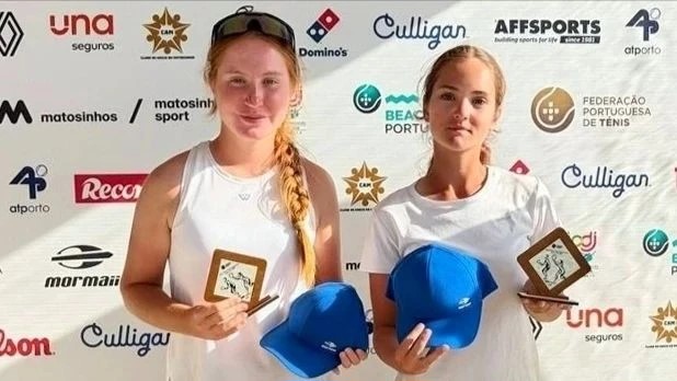 Спортсменки из Рыбинска завоевали медали на чемпионате по пляжному теннису в Португалии