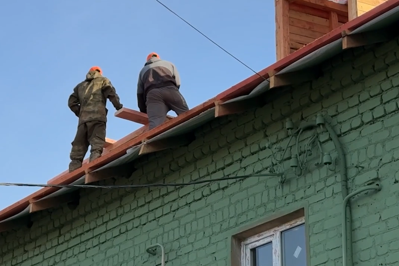 В Кубринске продолжается ремонт жилых домов, пострадавших при пожаре на пиротехническом предприятии